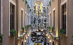 Ferman Port Hotel